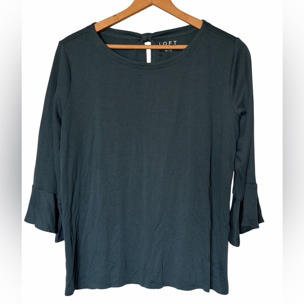 LOFT Top Women 16/18 Plus Dark Teal Blue‎ 3/4 Flounce Sleeve Keyhole Back Knit